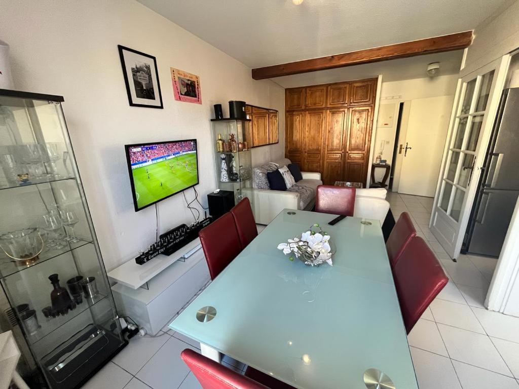Appartement Coeur De St Tropez Сен Тропе Екстериор снимка